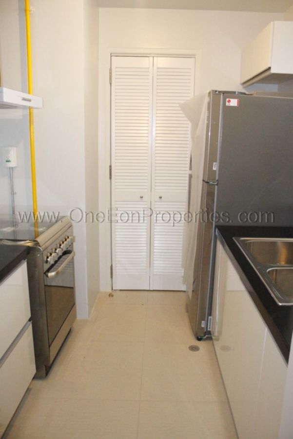 Beaufort West Tower 2BR for Rent03