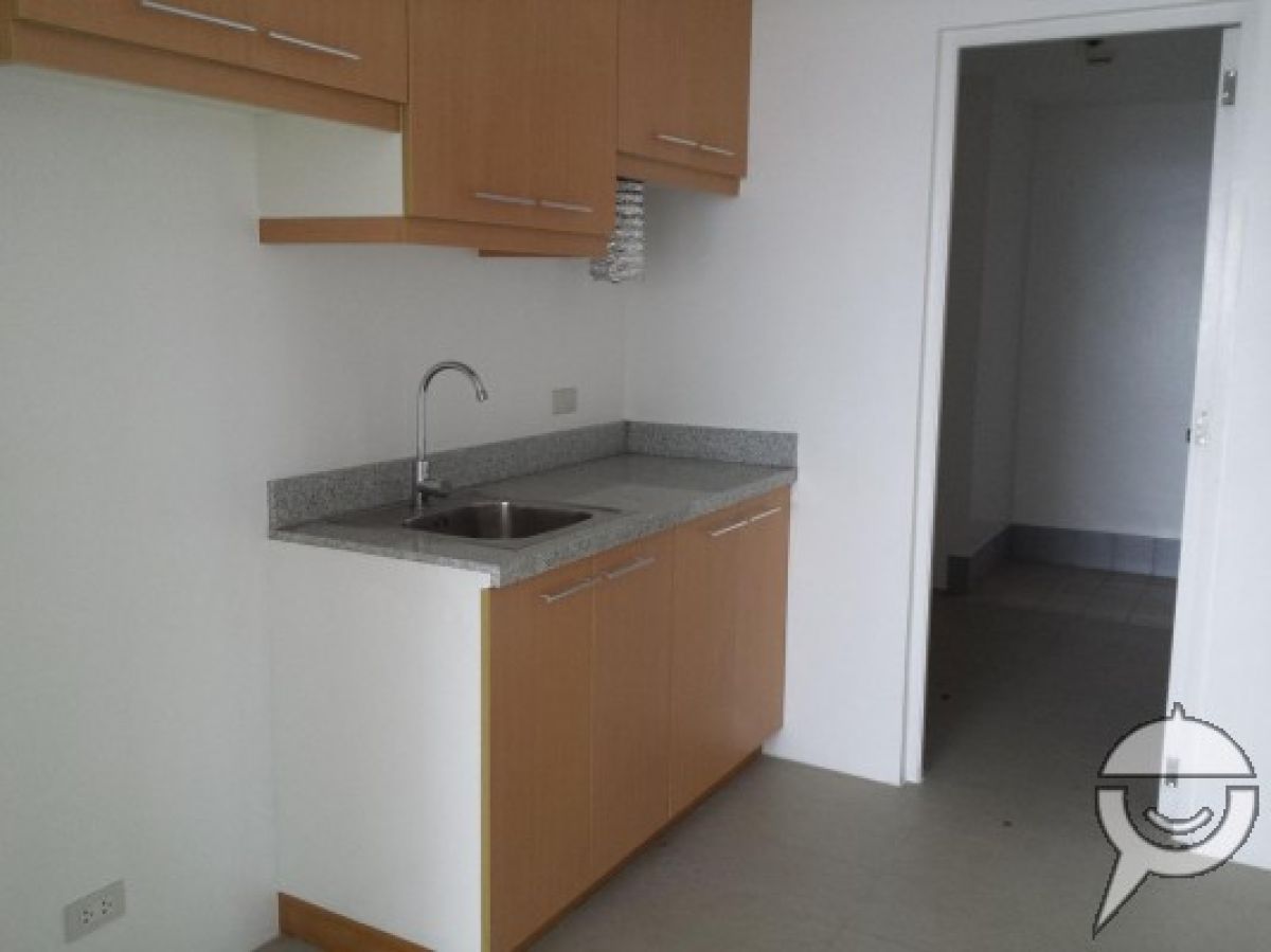 Unfurnished 3 Bedroom Unit at BSA Twin Towers Ortigas 152sqm04