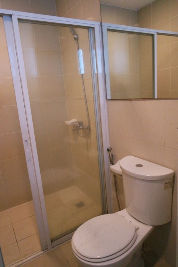 "1 Bedroom condominium unit with Balcony in Fort Palm Spring, BGC Taguig"02