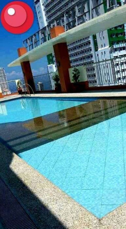 CONDO FOR RENT IN FRONT OF LA SALLE TAFT05