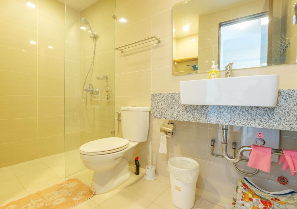 1 Bedroom fully furnished unit in The Florence Tower 1 Mckinley Hill Fort09