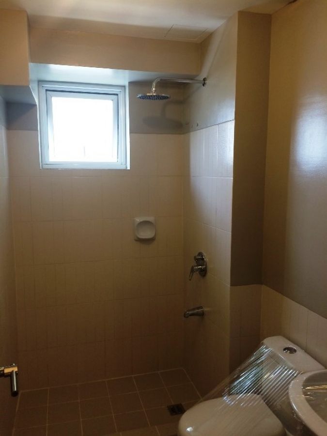 1 Bedroom Bare For Rent Pasay Near Resorts World07