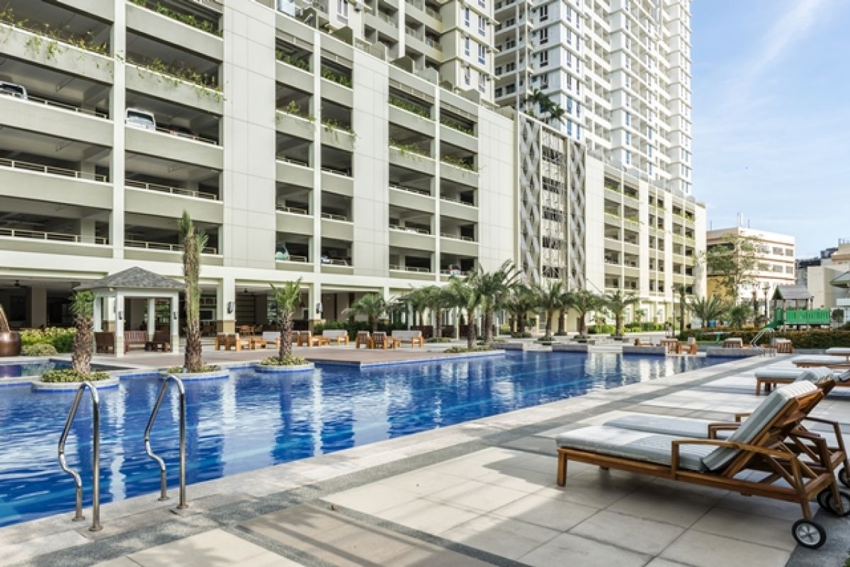 1 Bedroom Bare For Rent Pasay Near Resorts World10