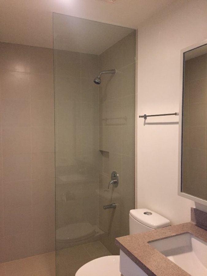 Fully Furnished 1 Bedroom For Rent The Grove Near Tiendesitas Call Now02