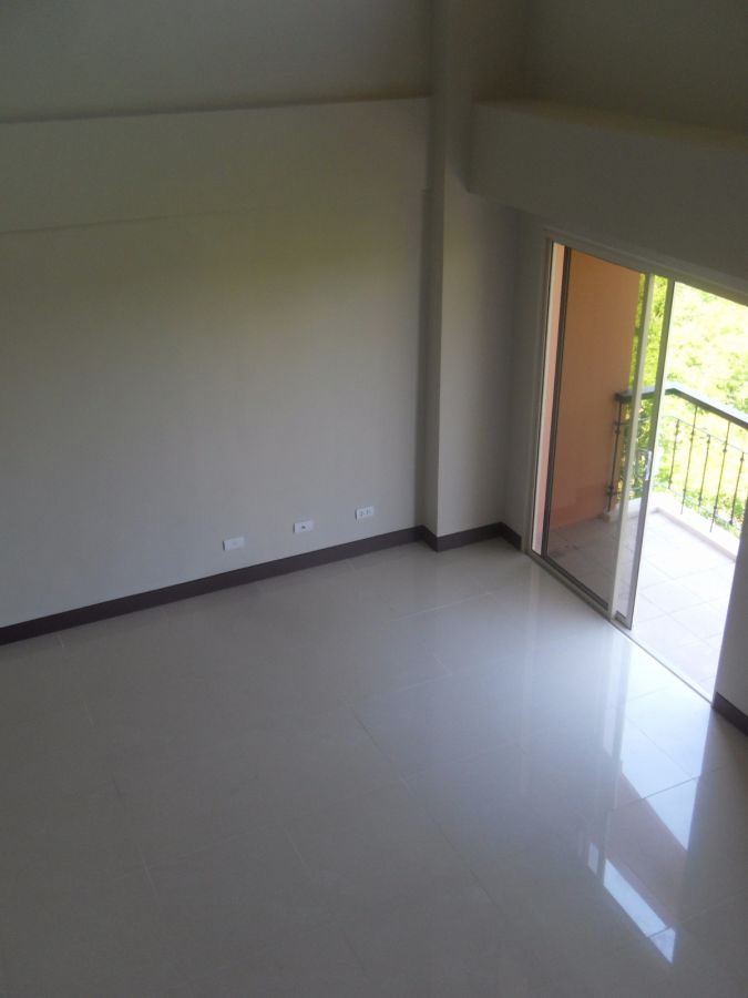 1 Bedroom Loft Type Condominium for Rent Tuscany Private Estates McKinley Hill05