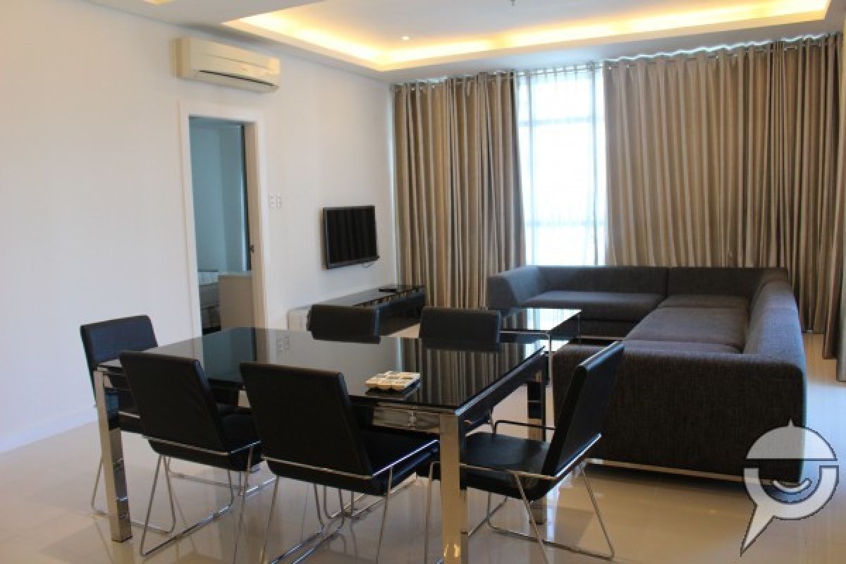 3 bedroom condo unit for rent with paking at  Crescent Park Residences06
