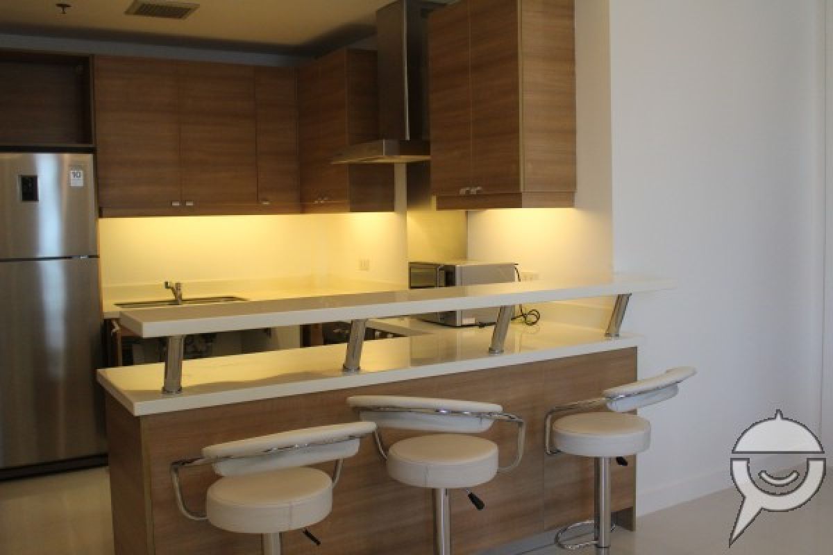 3 bedroom condo unit for rent with paking at  Crescent Park Residences07