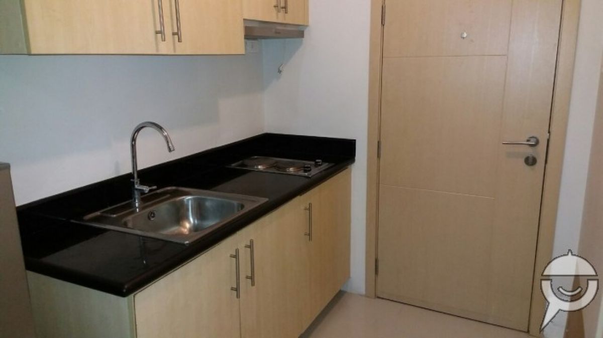 Condo 1BR Grass SM North for Rent 16k04