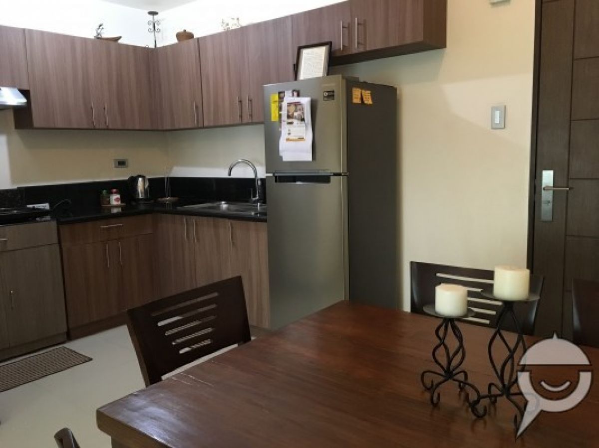 1 Bedroom Condominium Unit For rent facing Robinsons Magnolia Mall06