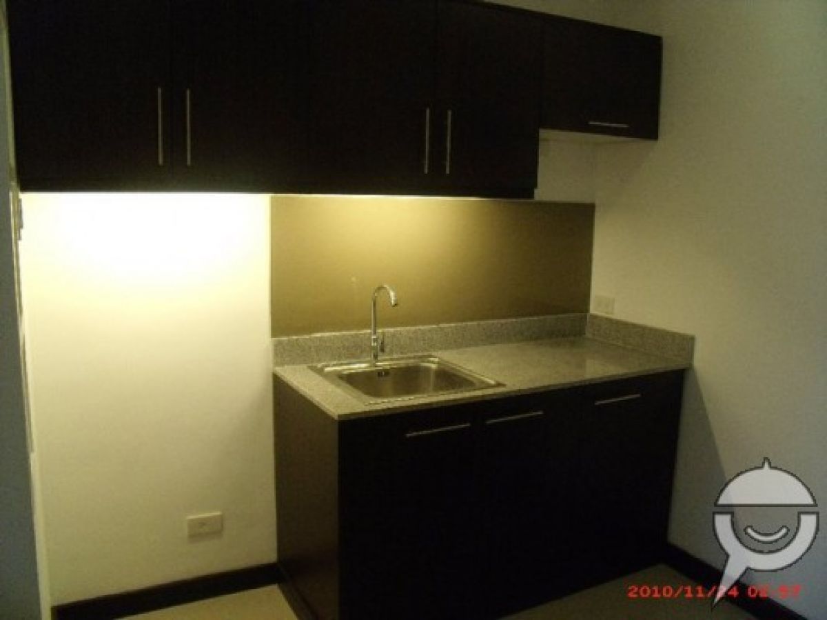 FOR RENT studio and 1 bedroom at SMDC Grass Residences beside SM NORTH09