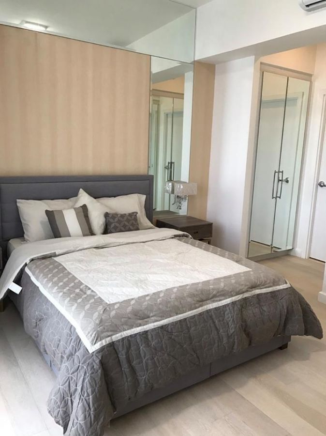 Luxurious Condo at 32 Sanson by Rockwell09