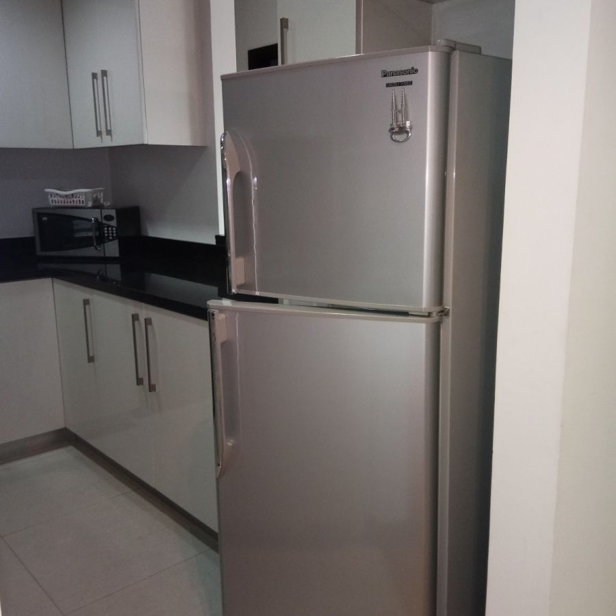 The Residences at Greenbelt 2 Bedroom For Rent04