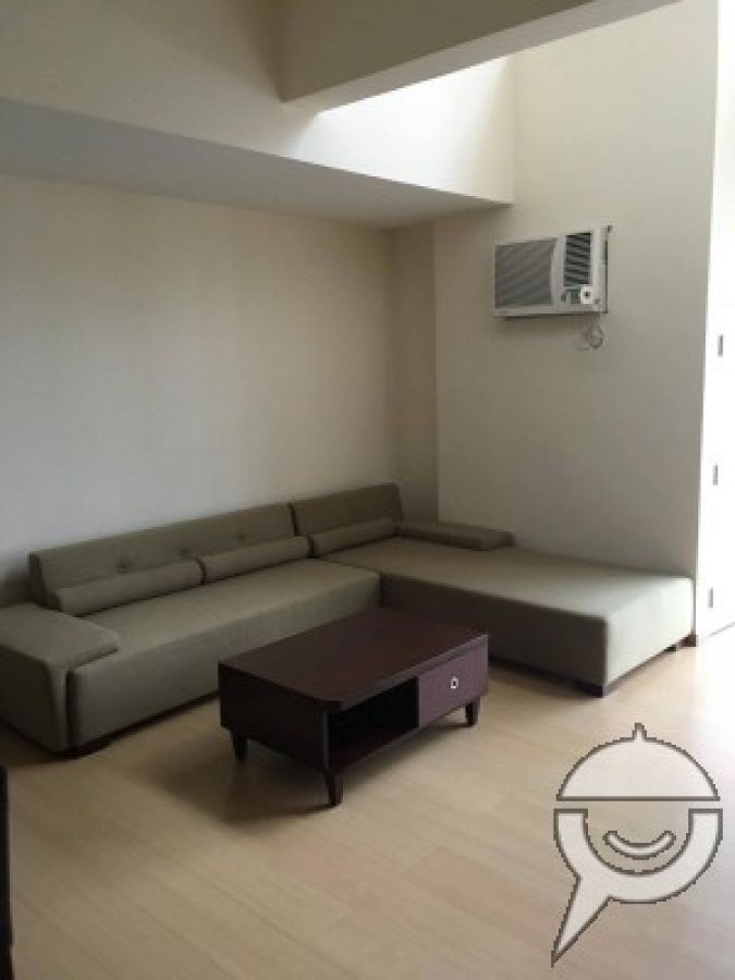 1BR loft type condominium in BGC04