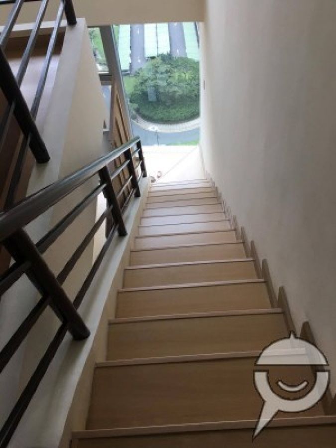1BR loft type condominium in BGC07