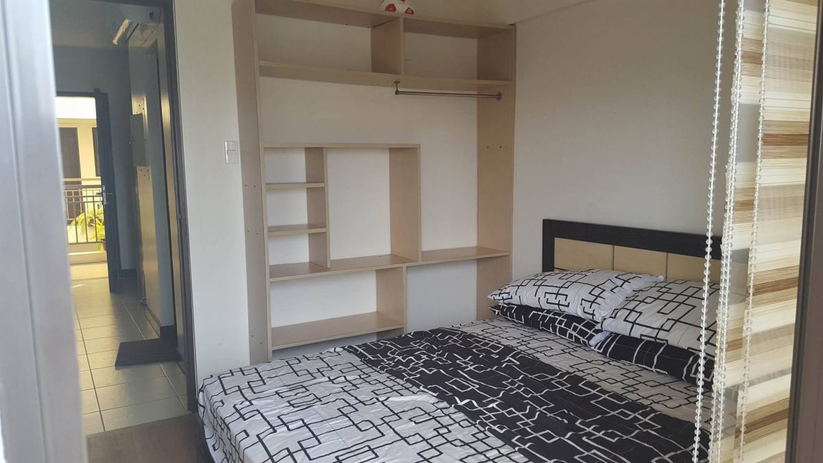 "2 Bedroom unit for rent in Arista Place, Santo Niño, Parañaque City"05
