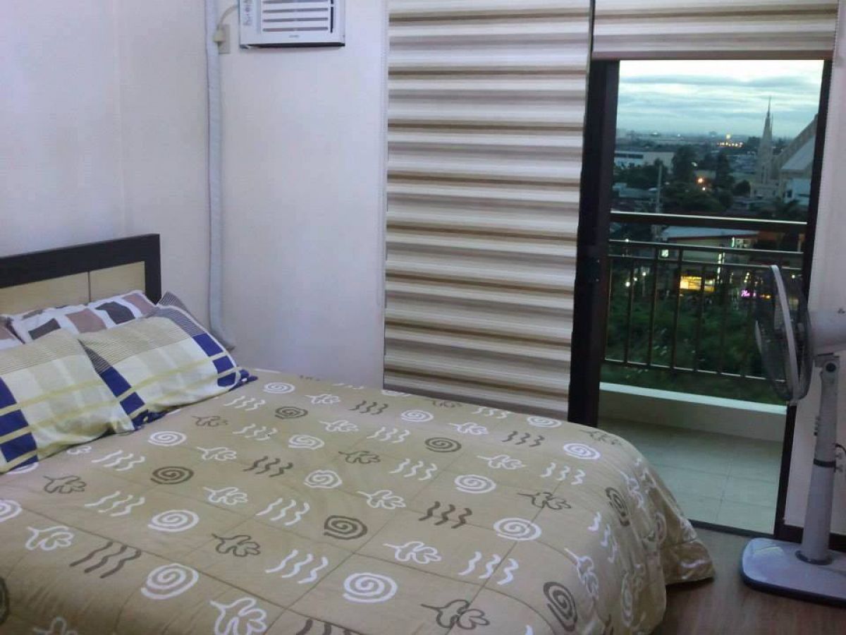 "2 Bedroom unit for rent in Arista Place, Santo Niño, Parañaque City"07
