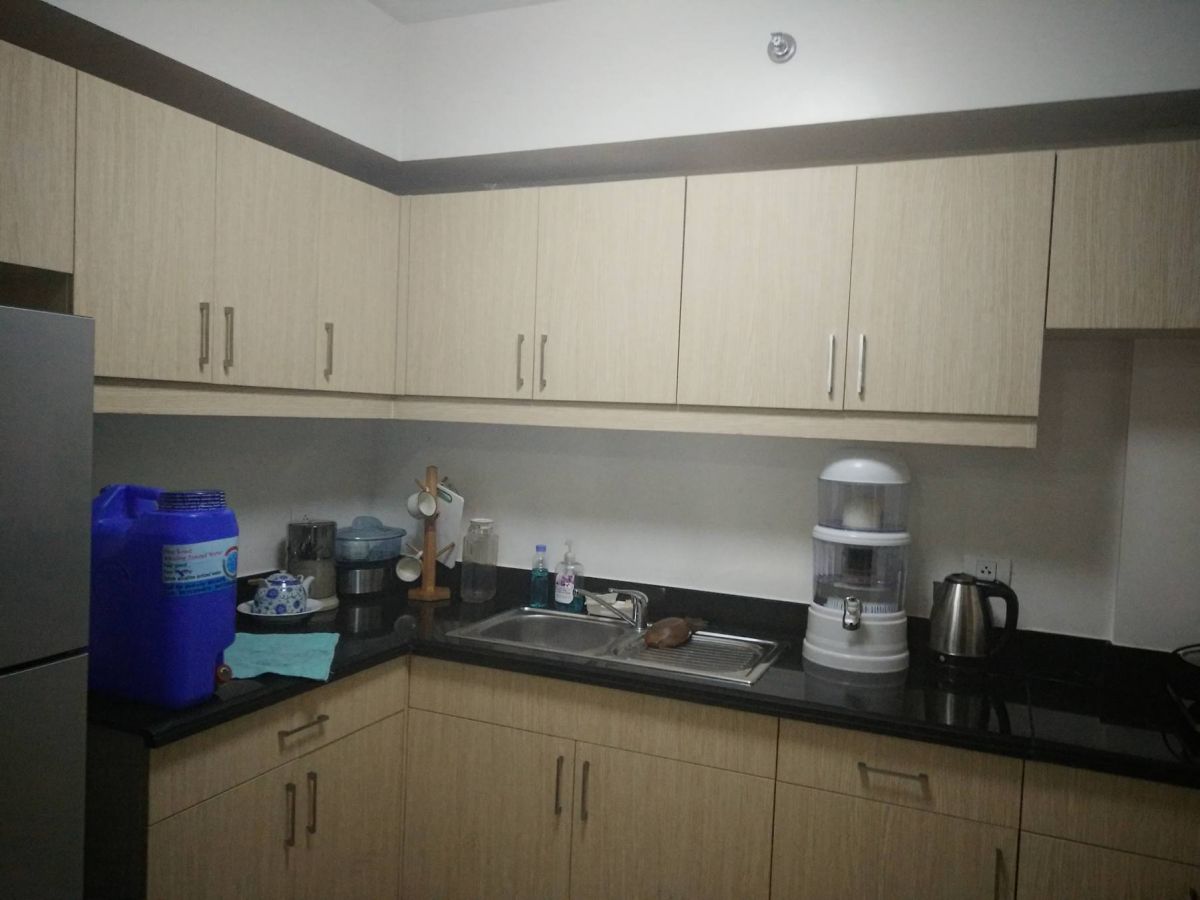 "2 Bedroom unit for rent in Arista Place, Santo Niño, Parañaque City"08
