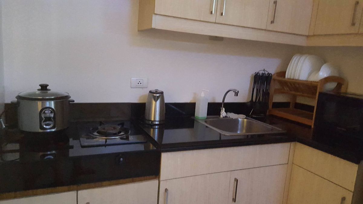 "2 Bedroom unit for rent in Arista Place, Santo Niño, Parañaque City"10