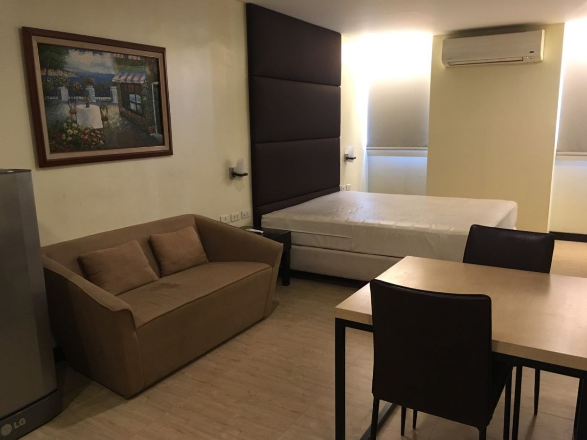 "Studio Type Condominium in Fort Palm Spring, Bonifacio Global City"05
