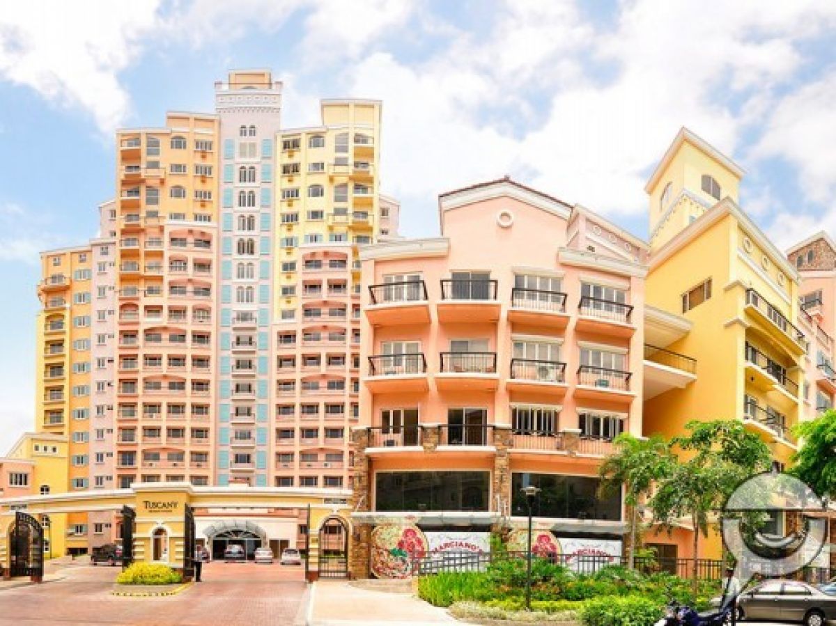 Tuscany Private Estate - 2 Bedrooms For Lease03