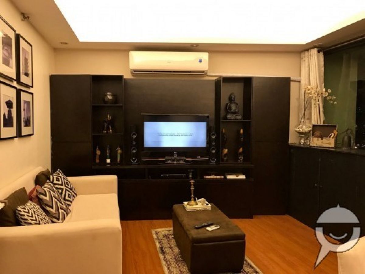 Classy 66.5sqm 1-bedroom unit!Great Location09