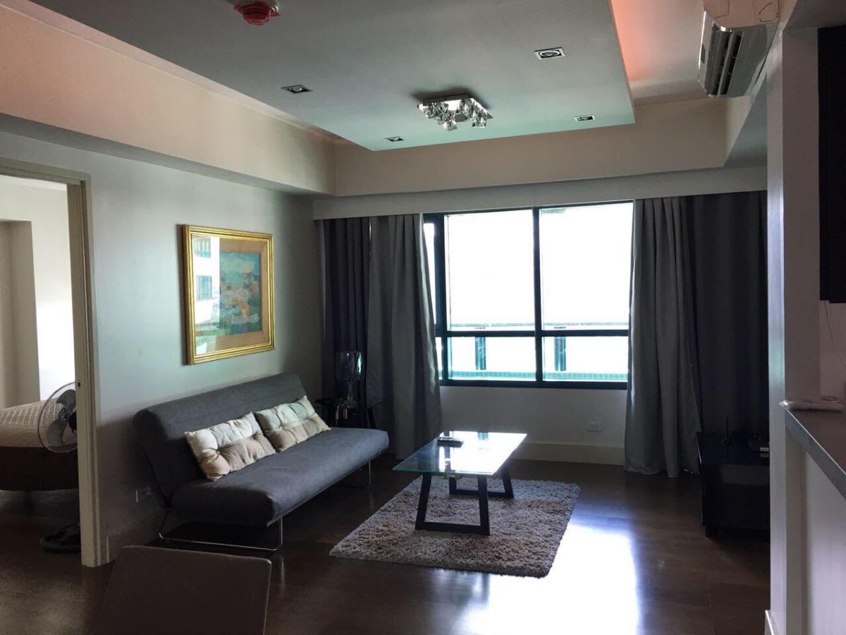 2 Bedroom for Lease in Edades Rockwell Makati08