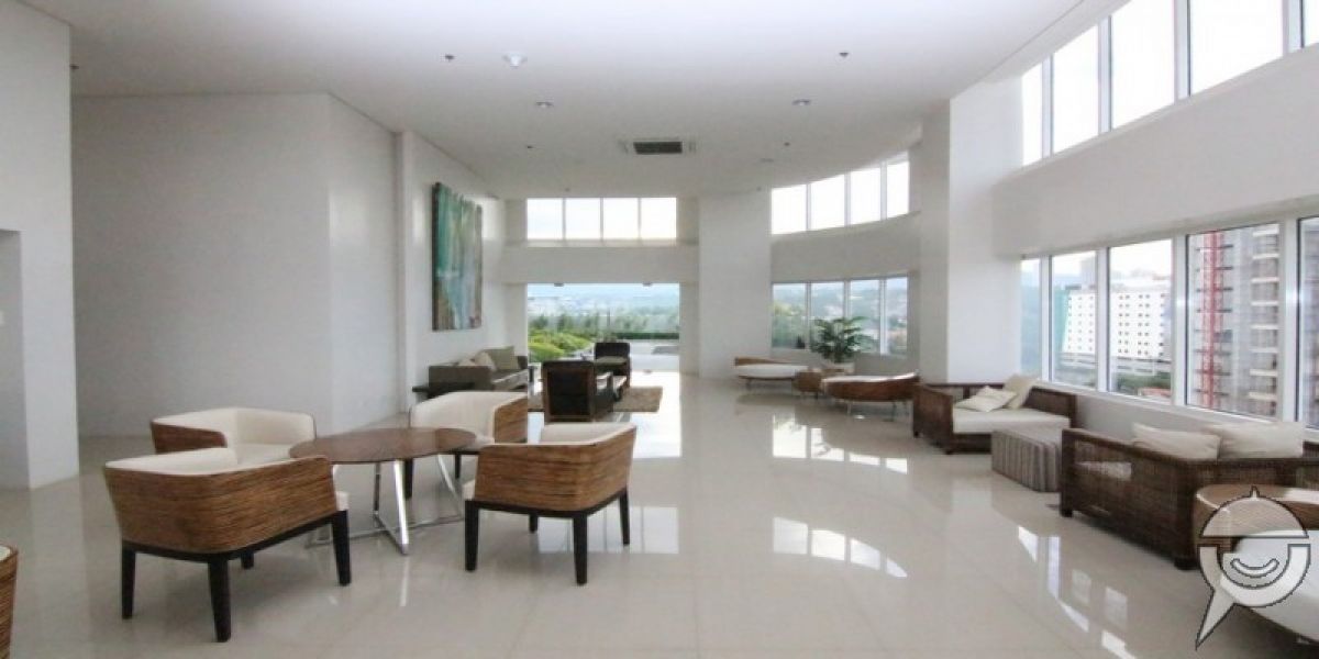 BIG CONDO IN LAHUG CEBU FOR RENT01
