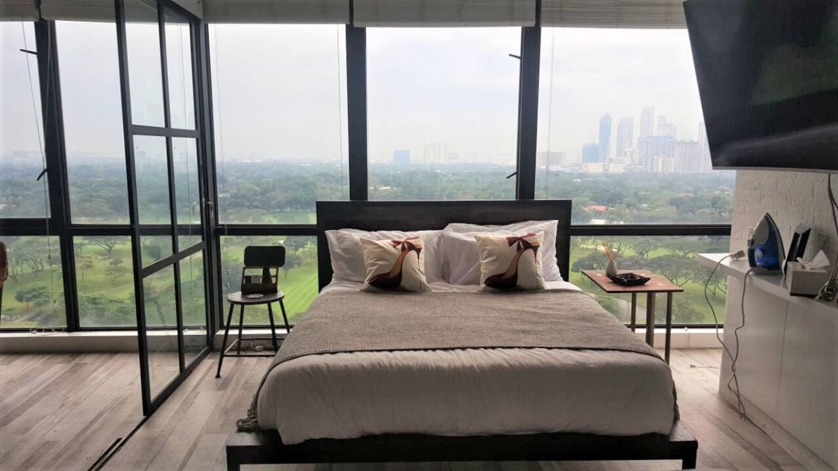 Modern 2 Bedroom Condo Unit For rent in Bellagio 3 Golf Course View BGC03