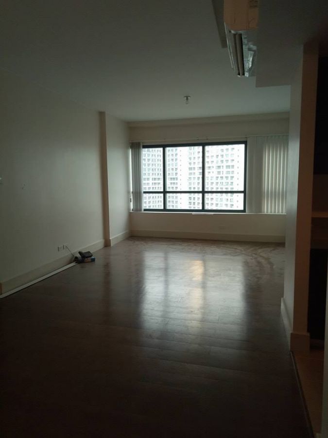 "2 Bedroom Condominium for Rent in Rockwell, Makati City"01