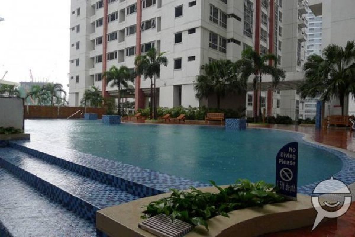 Condo for rent in Columns Ayala07