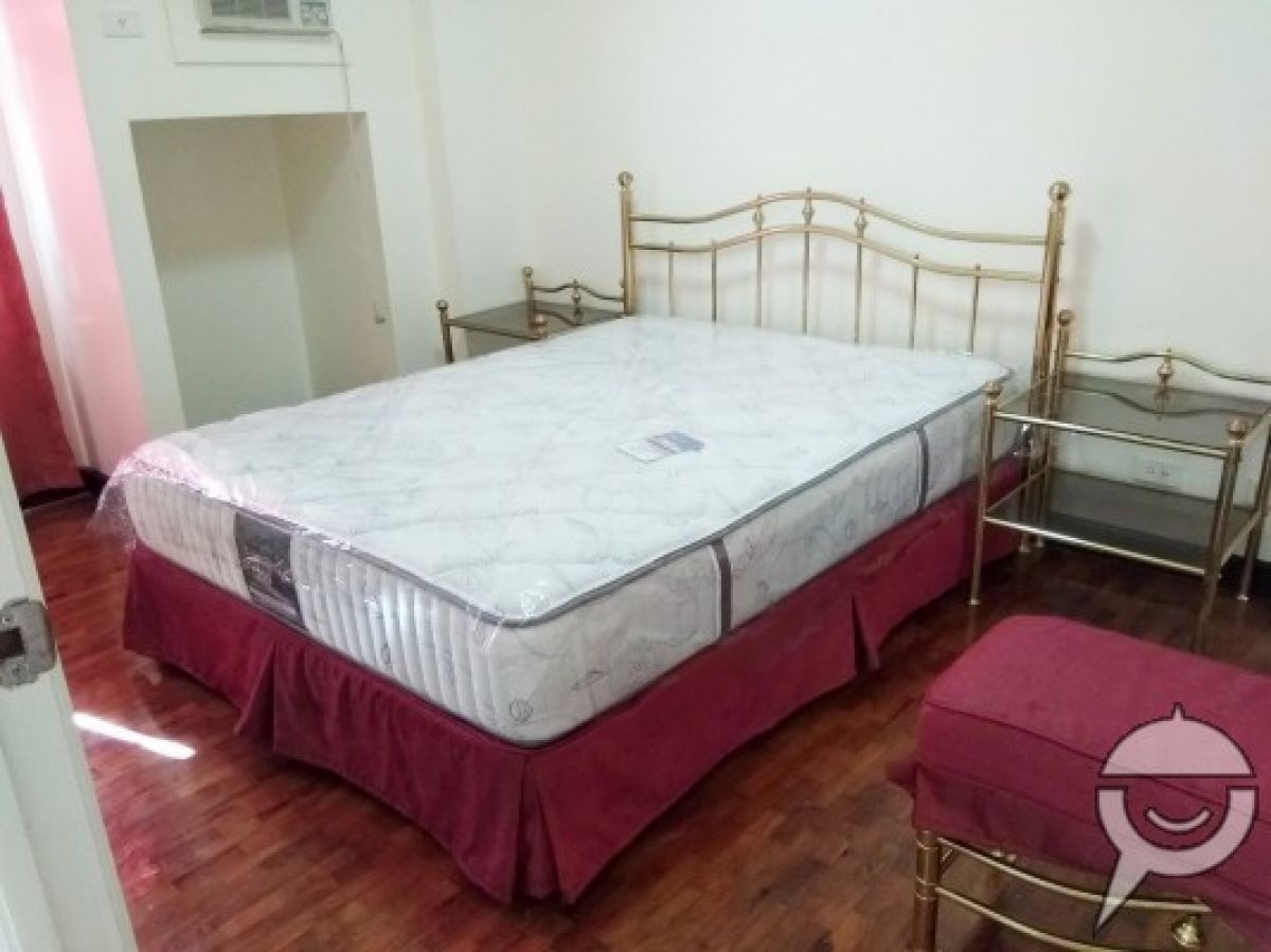 1 Bedroom Two Adriatico Place Malate Condo Unit for RENT05