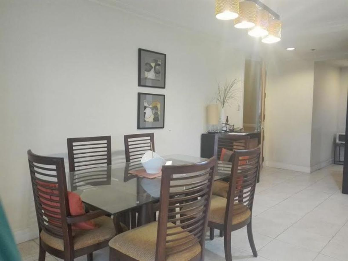 For rent 1 bedroom unit in Biltmore Condominium in Makati06