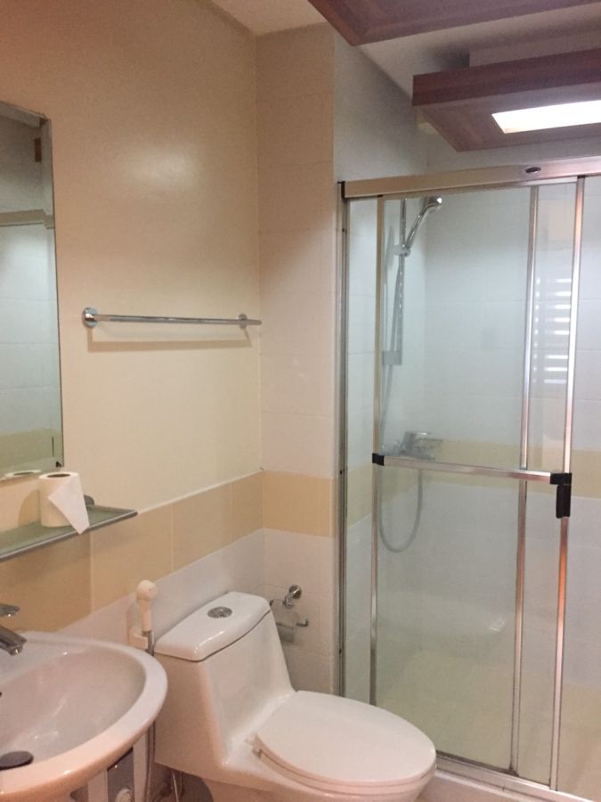 1 Bedroom Fully Furnished For Rent  The Trion Towers at BGC04