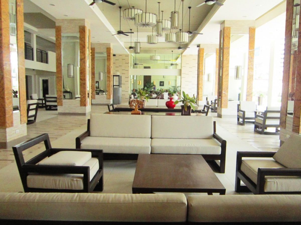 For Lease Fully Furnished 2 Bedroom Flair Towers08