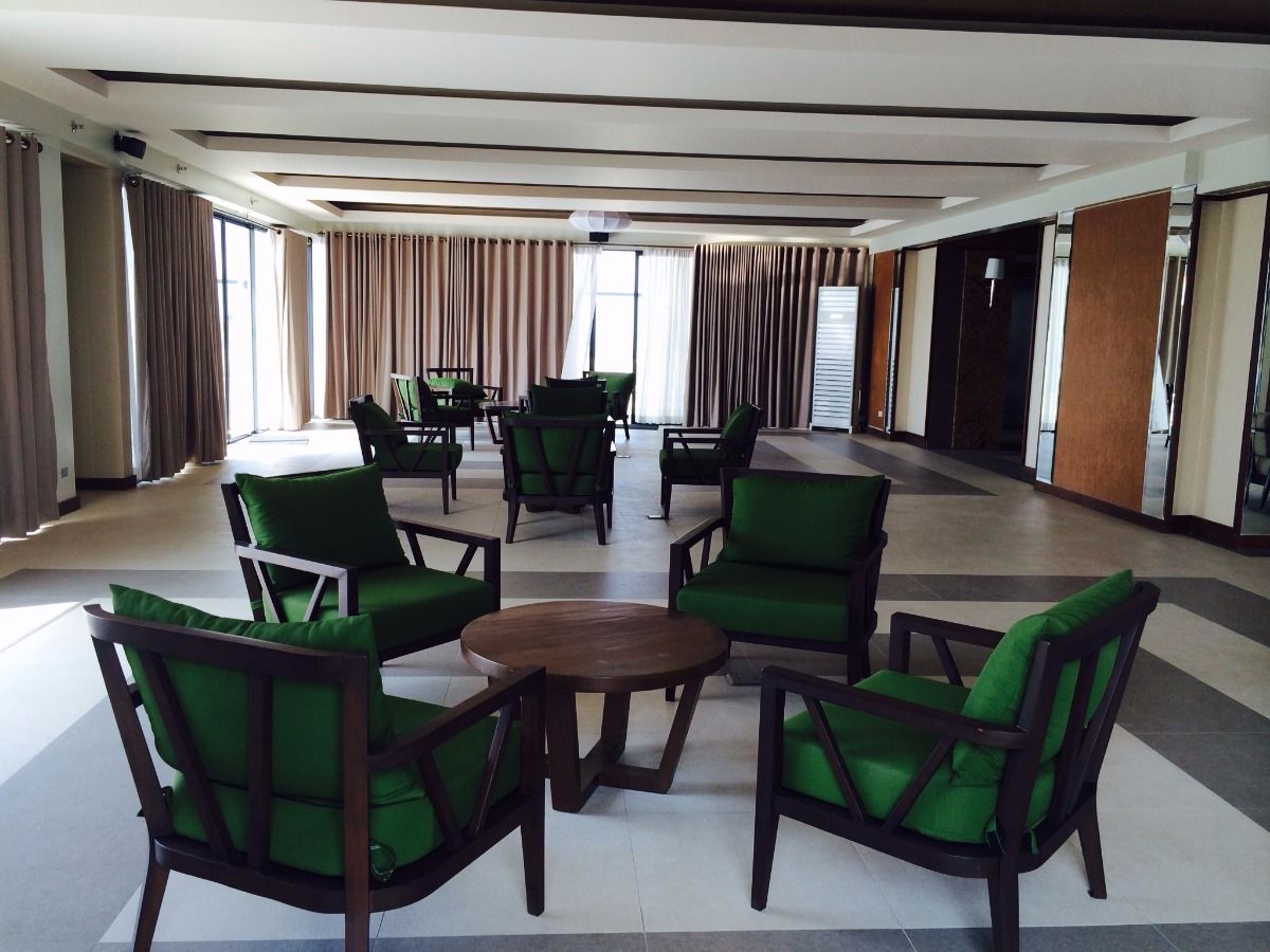 For Lease Fully Furnished 2 Bedroom Flair Towers10