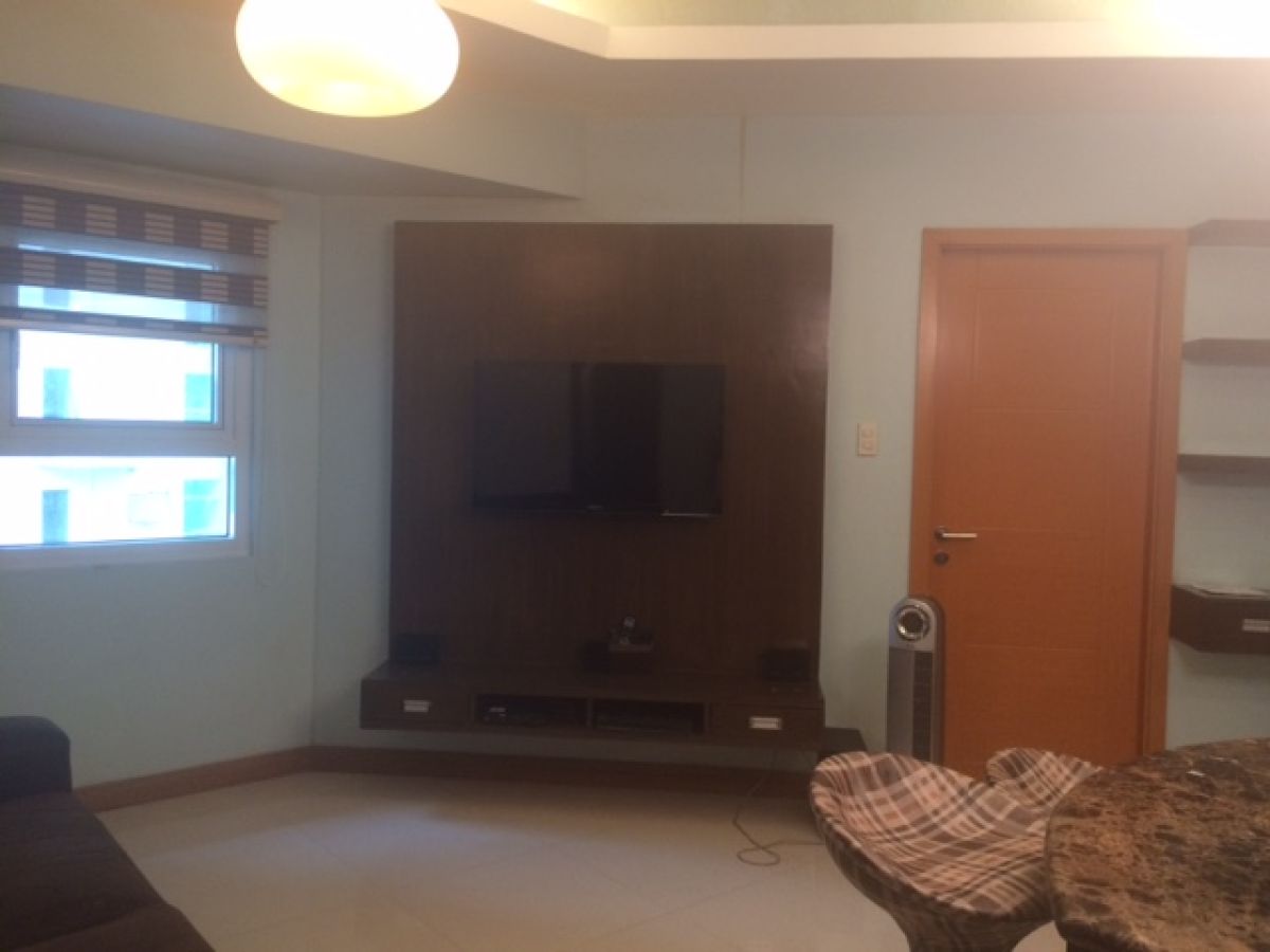Trion Tower BGC Fully Furnished 1BR  Php40k02