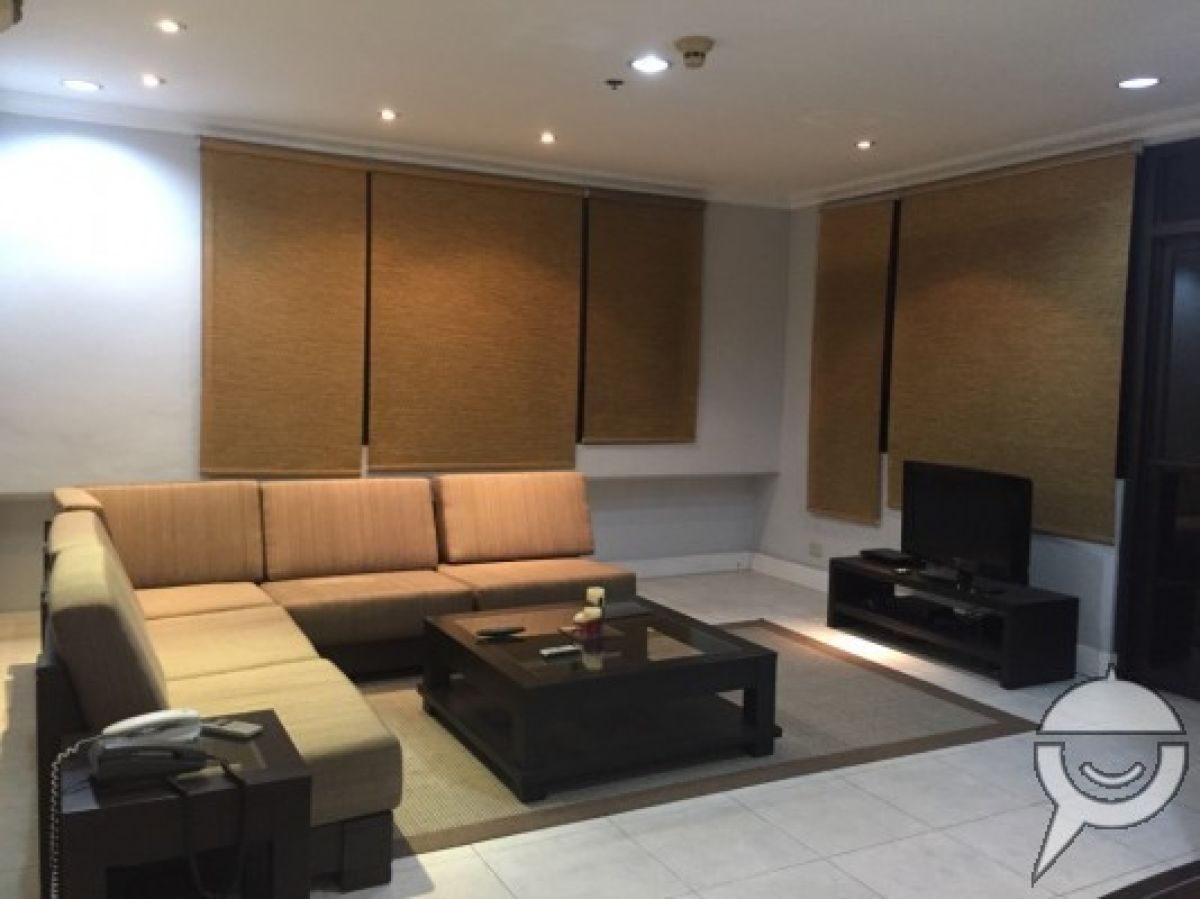 Condo for Rent at The Biltmore (Legazpi Village): 1BR 2TB w/ parking04