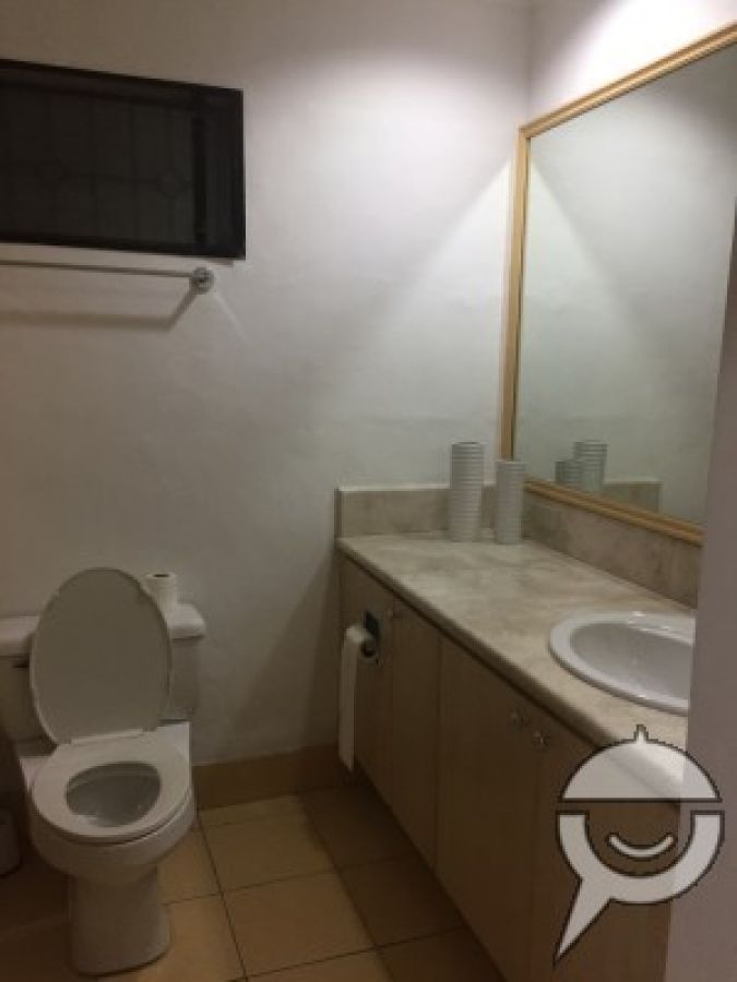 Condo for Rent at The Biltmore (Legazpi Village): 1BR 2TB w/ parking07