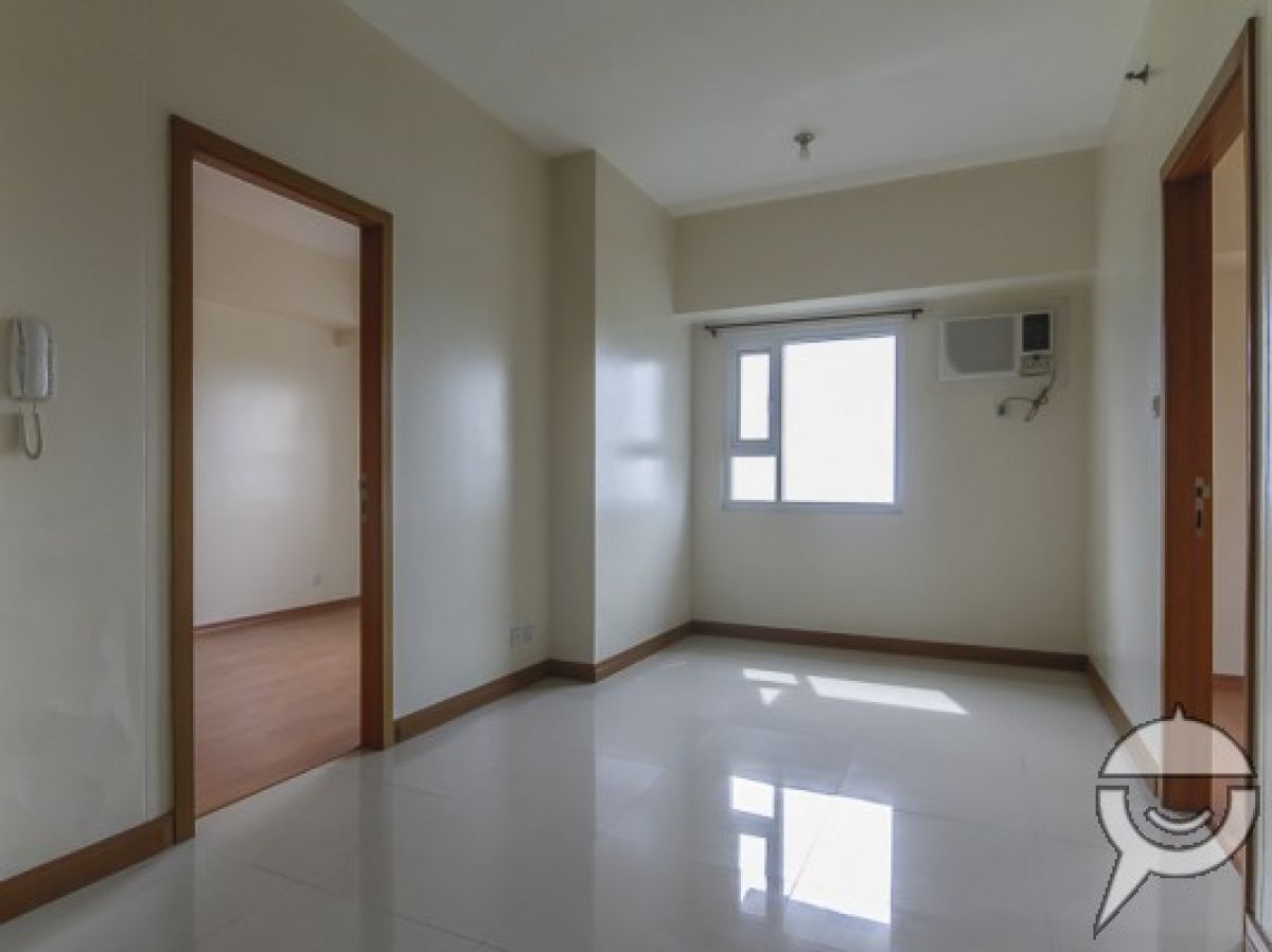 For Lease 3br at Trion Tower- Tower 204