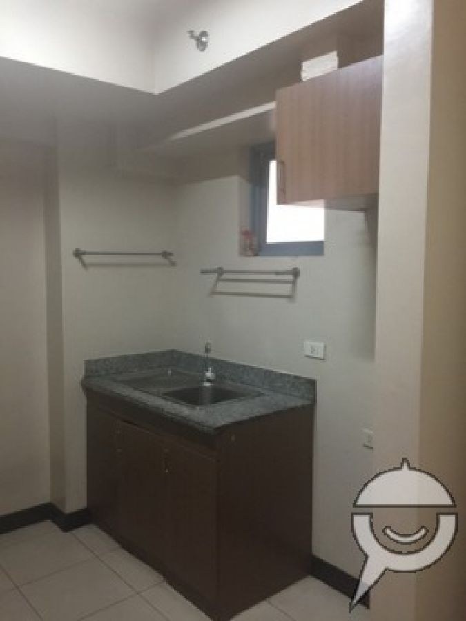 2BR bare condo in Mandaluyong City02