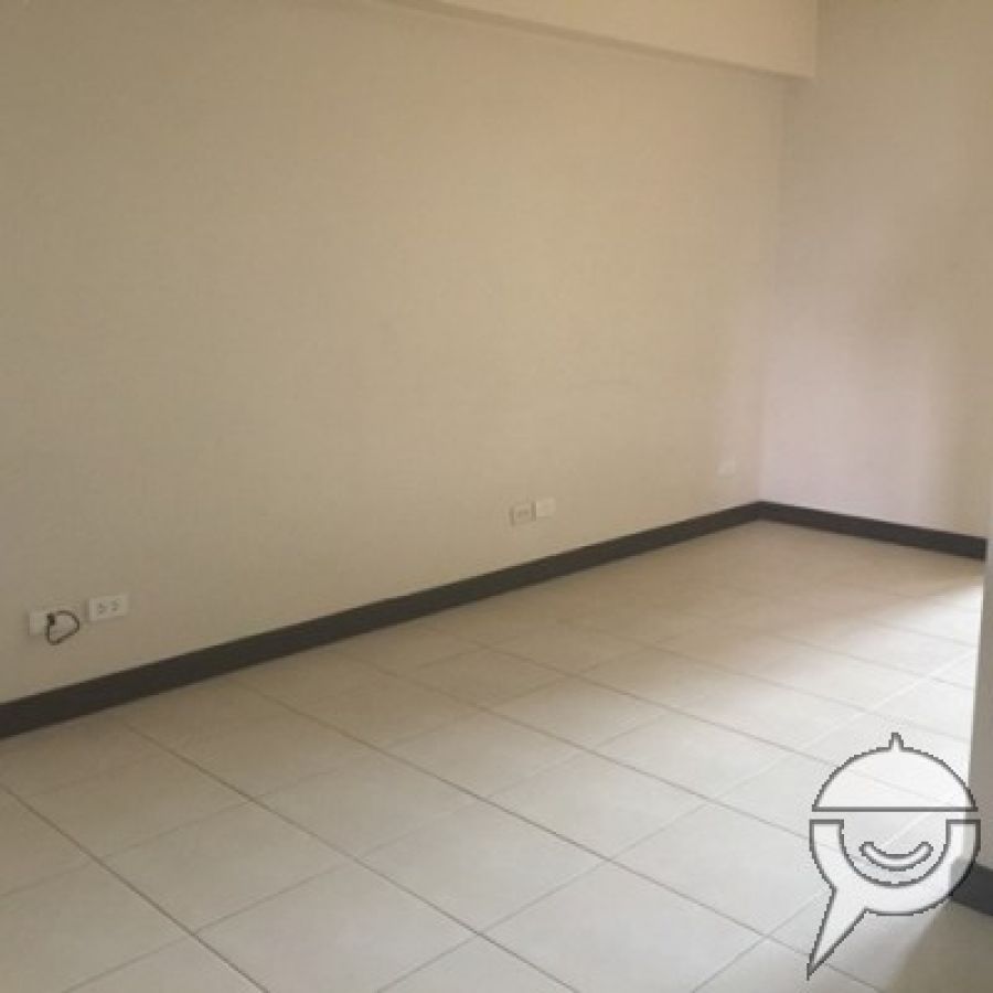 2BR bare condo in Mandaluyong City04
