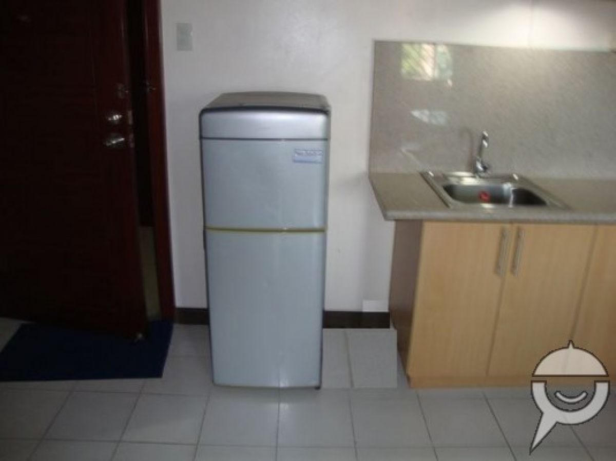 2 BR Condo Unit Semi Furnished03