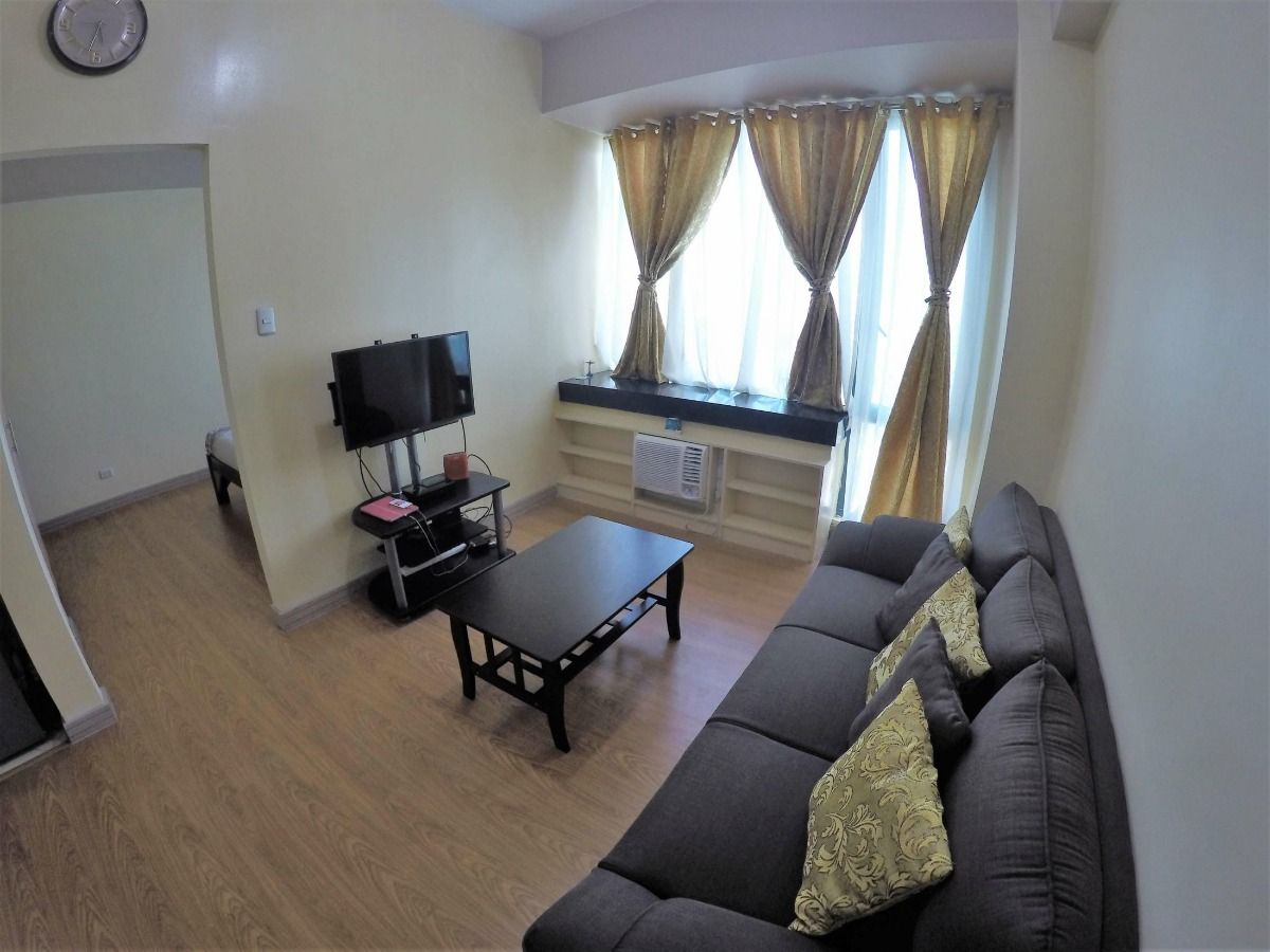 1 Bedroom Unit in One Central Park06