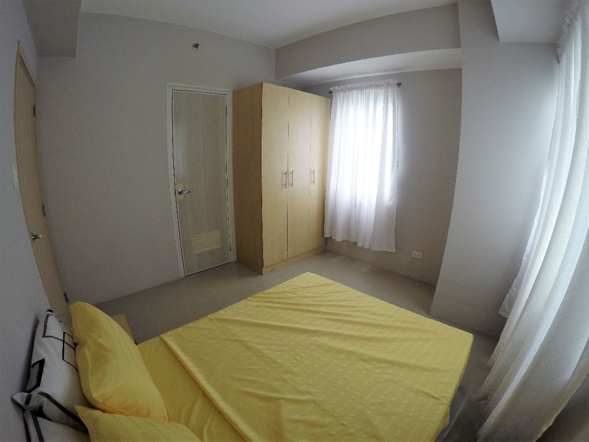 2 Bedroom Unit in The Grass Residences05