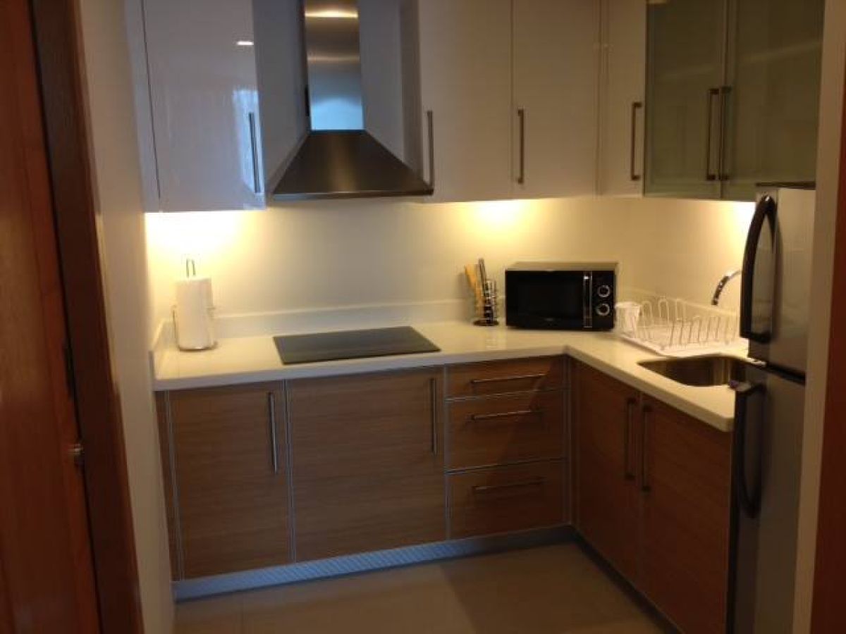 "For Rent Lease: Park Terraces - Pointe Tower, 1 Bedroom, furnished, 68sqm"05
