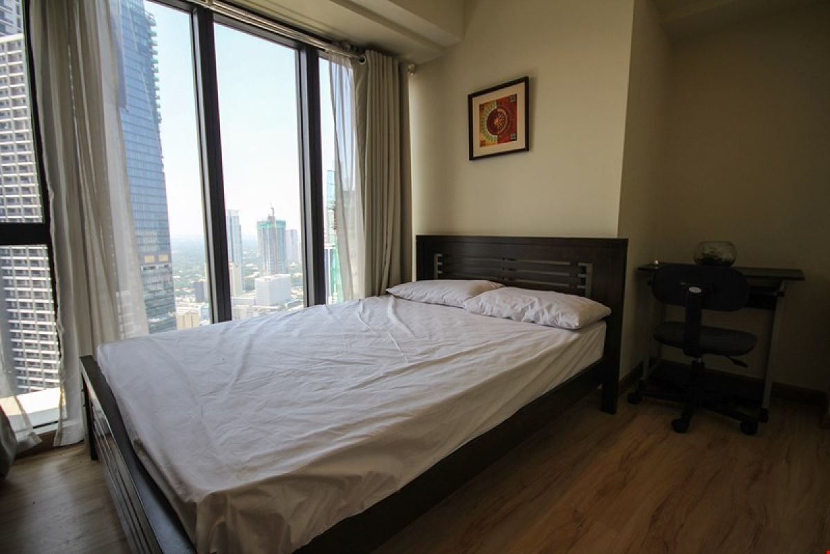 "For Rent Lease: The Knightsbridge, 1 Bedroom, Furnished, 35sqm, Makati Ave"03