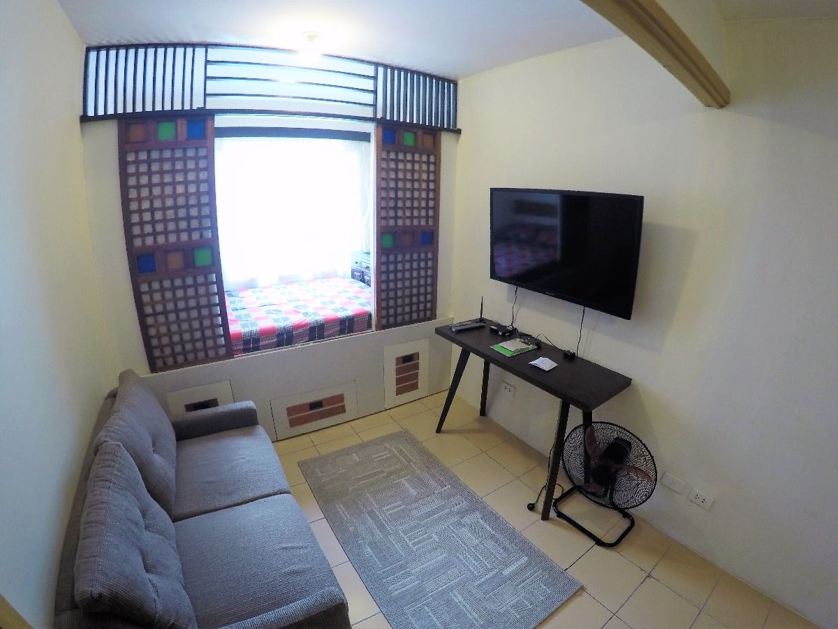 2 Bedroom Unit in Kensington07