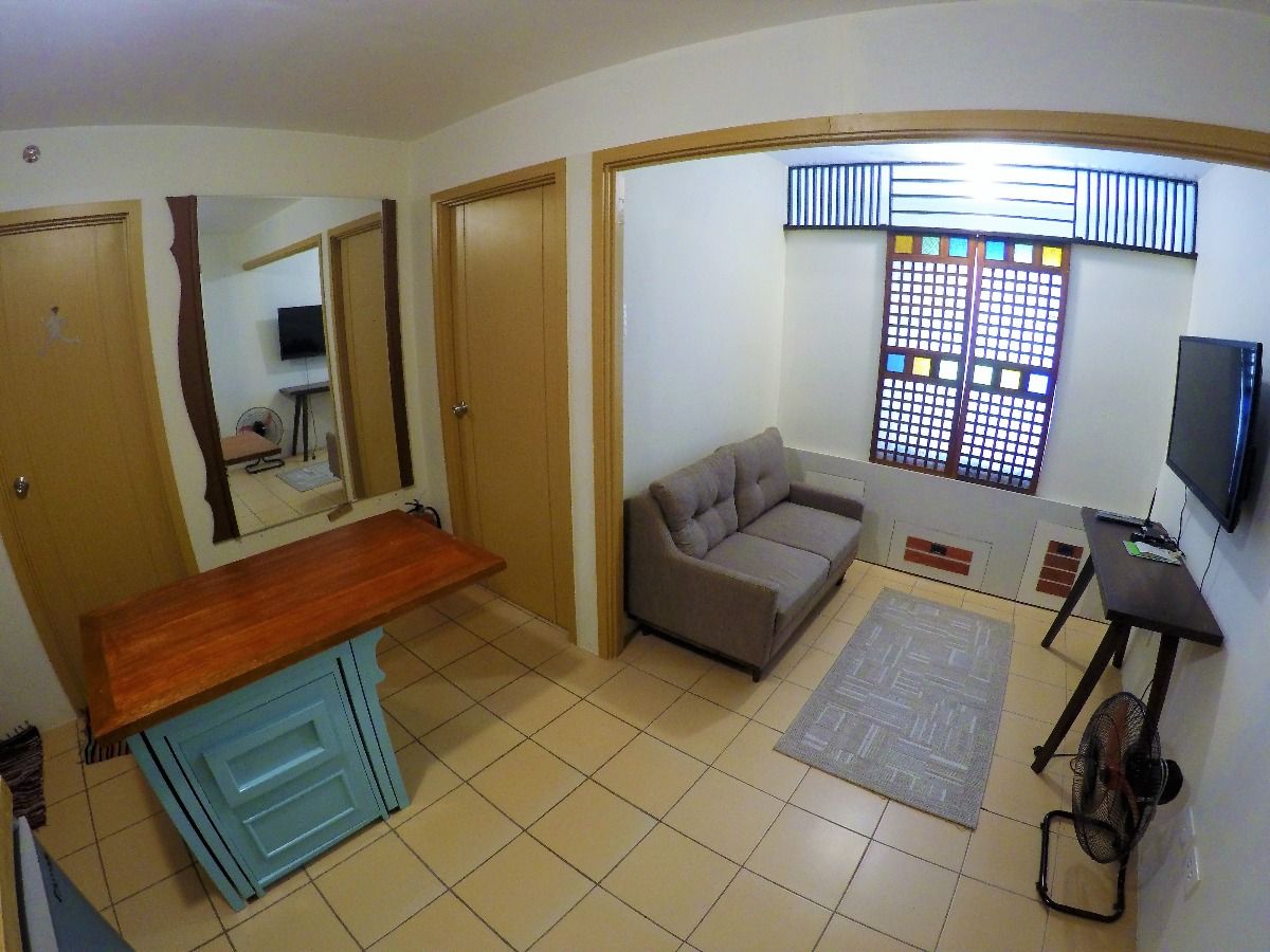 2 Bedroom Unit in Kensington09