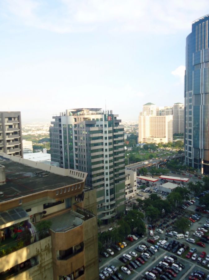 BIG FULLY FURNISHED 2BR CONDO UNIT 115.70SQM FOR RENT IN ORTIGAS CBD06