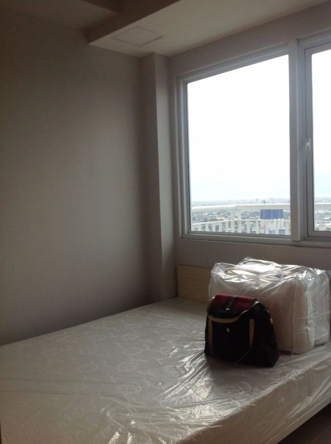 Quezon City Condominium for Rent at Grass Residences03